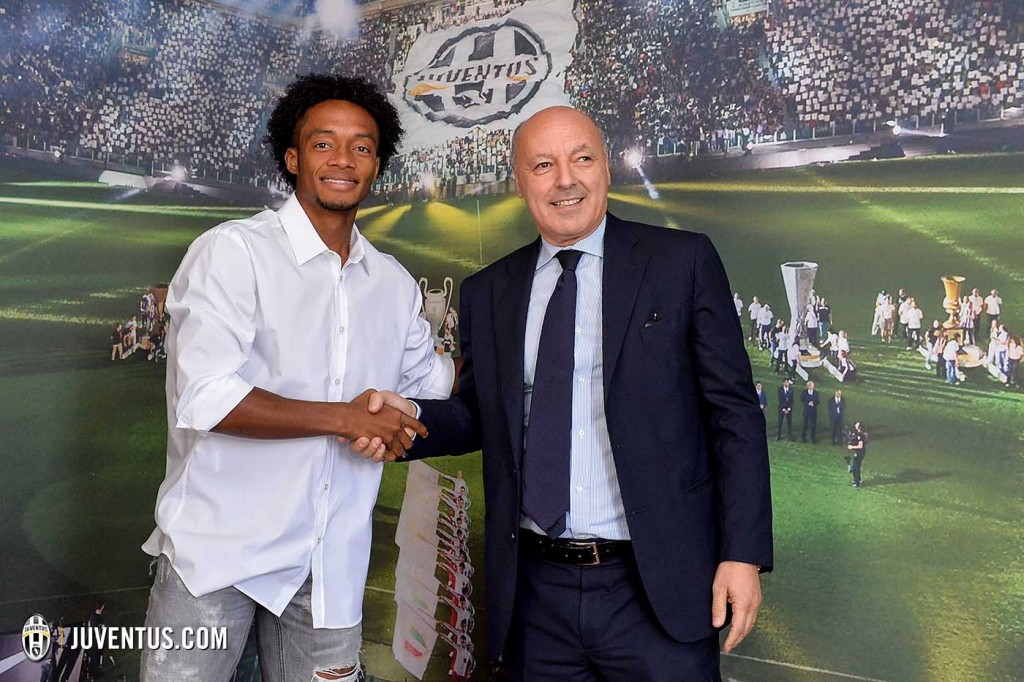 cuadrado stretta di mano